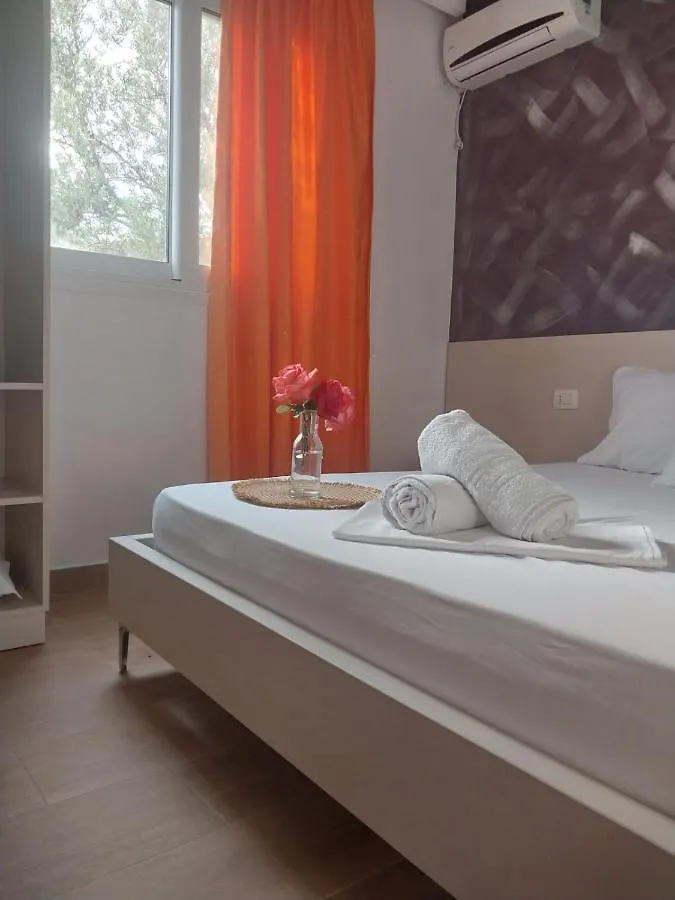 Lani Luxury Apartaments Qeparo 0*,