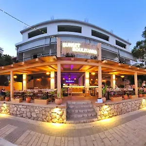  Guest house Sunset Boulevard